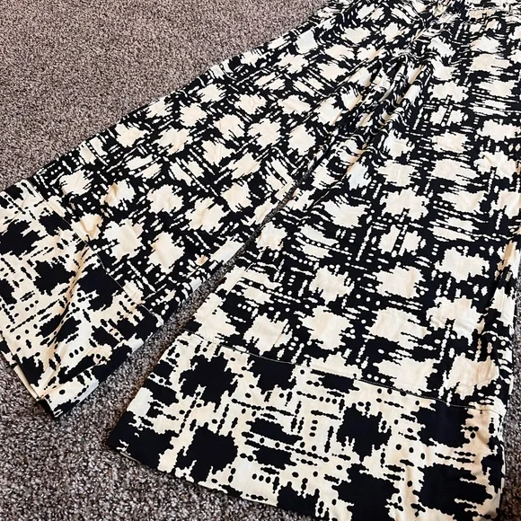 Anthropologie Lilka Prescott Wide Leg Pants - Picture 3 of 7